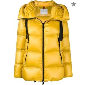 Moncler Serin Puffer Coat
